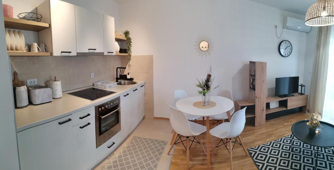 Apartman Kardas Vrnjacka Banja Exterior photo